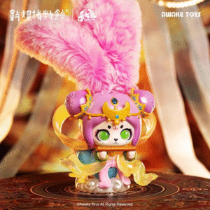 Dunhuang Museum's collaboration with Cabo Rabbit on the "Dunhuang Dream" blind box, featuring ancient-style figurine rabbit ornaments as gifts