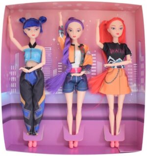 articulated fashion doll