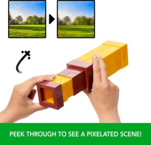 Mattel Minecraft Pixel Spyglass Toy with Pixelating Viewing Lens, Kid-Sized Acce